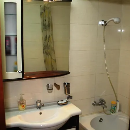 Alba Iulia Square Premium 1 *