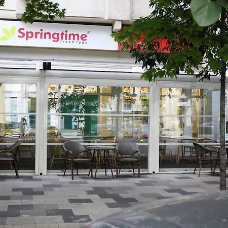 Alba Iulia Square Premium 1 *