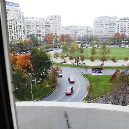 Alba Iulia Square Premium 1 *