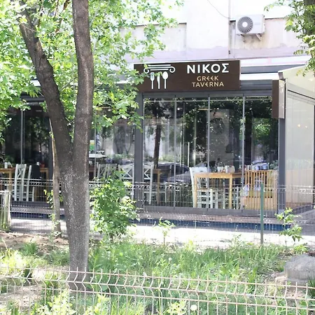 Alba Iulia Square Premium 1 Βουκουρέστι