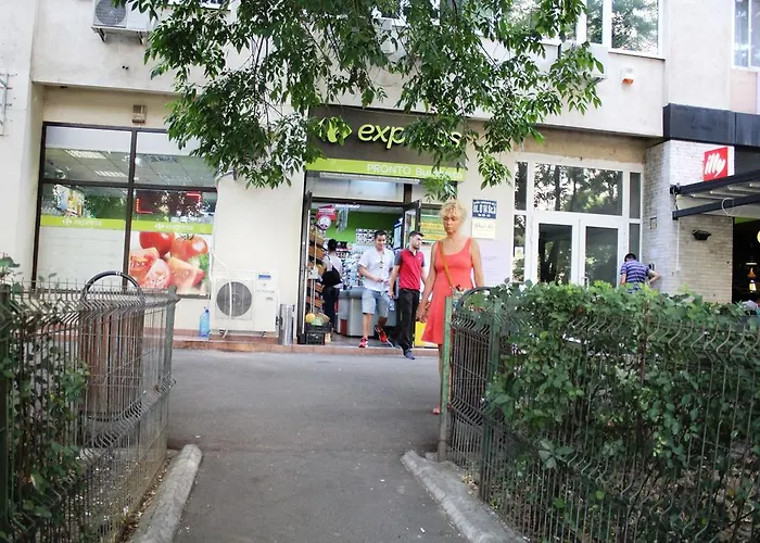 Alba Iulia Square Premium 1