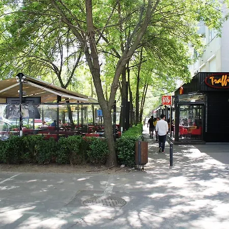 Alba Iulia Square Premium 1 Апартаменти